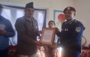 मुगु सामूहिक हत्या प्रकरण : अनुसन्धानमा खटिएका प्रहरी पुरस्कृत