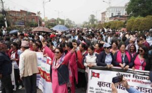 शिक्षक महासंघ र सरकारबीच ५ बजे वार्ता